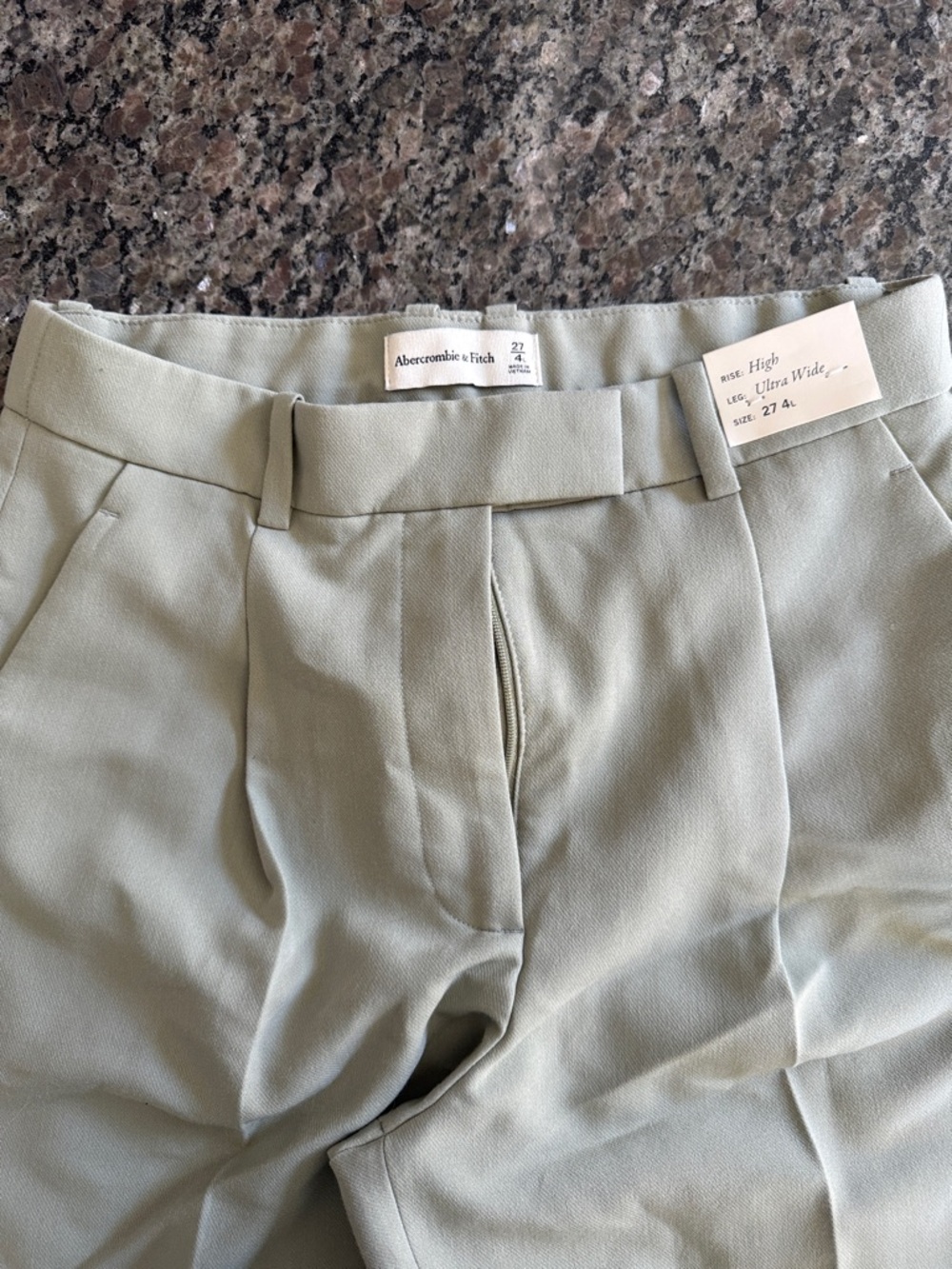 Abercrombie & Fitch Ultra Wide Leg High-Rise Trousers - Light Sage SZ 4L